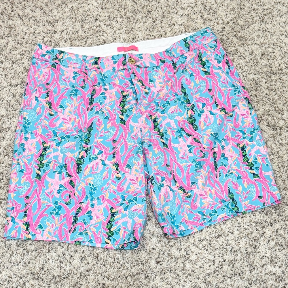 Lilly Pulitzer multi seaweed samba Bermuda type shorts size 16
